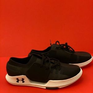 Under Armour Women’s SpeedForm AMP2.0  12